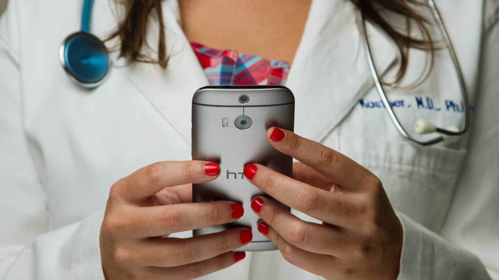 Momo Medical utilise les SMS pour sécuriser les soins