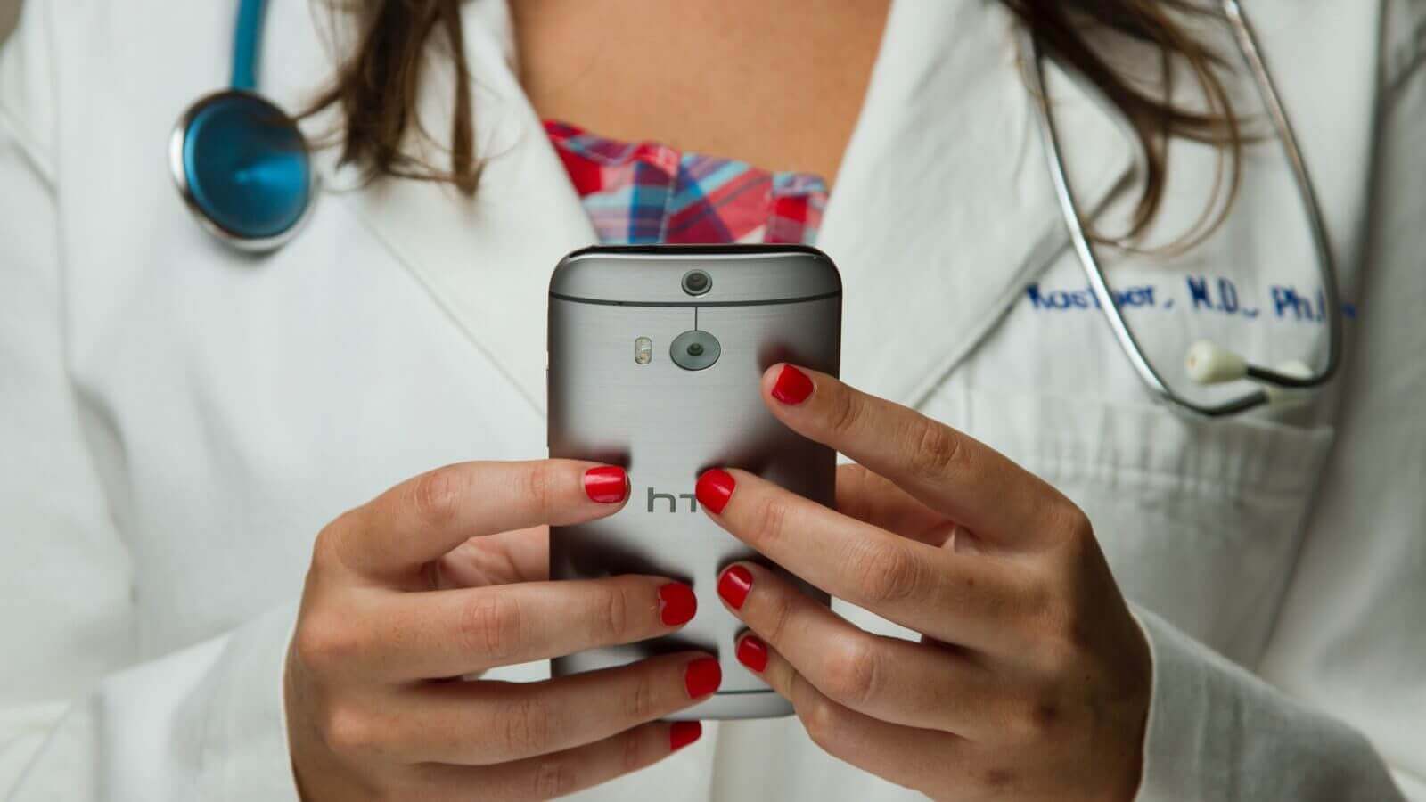 Momo Medical uses SMS as backup for a safe healthcare environment | Spryng