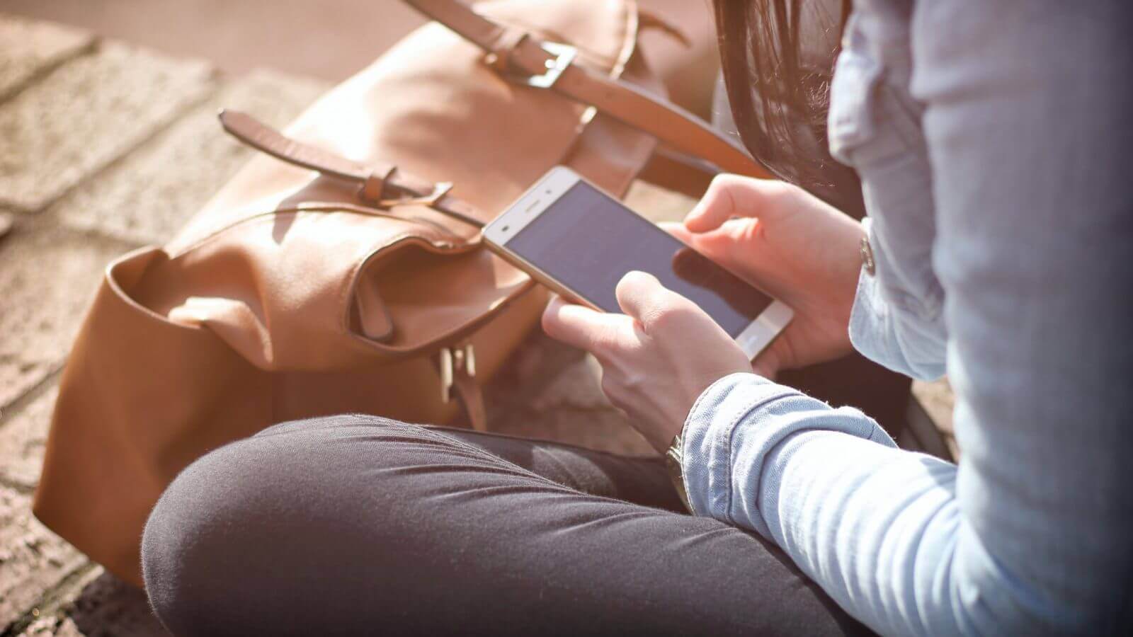 Grote én kleine bedrijven profiteren van SMS service | Spryng